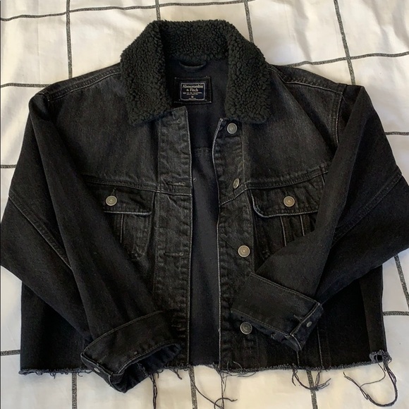 Abercrombie & Fitch Jean Jacket